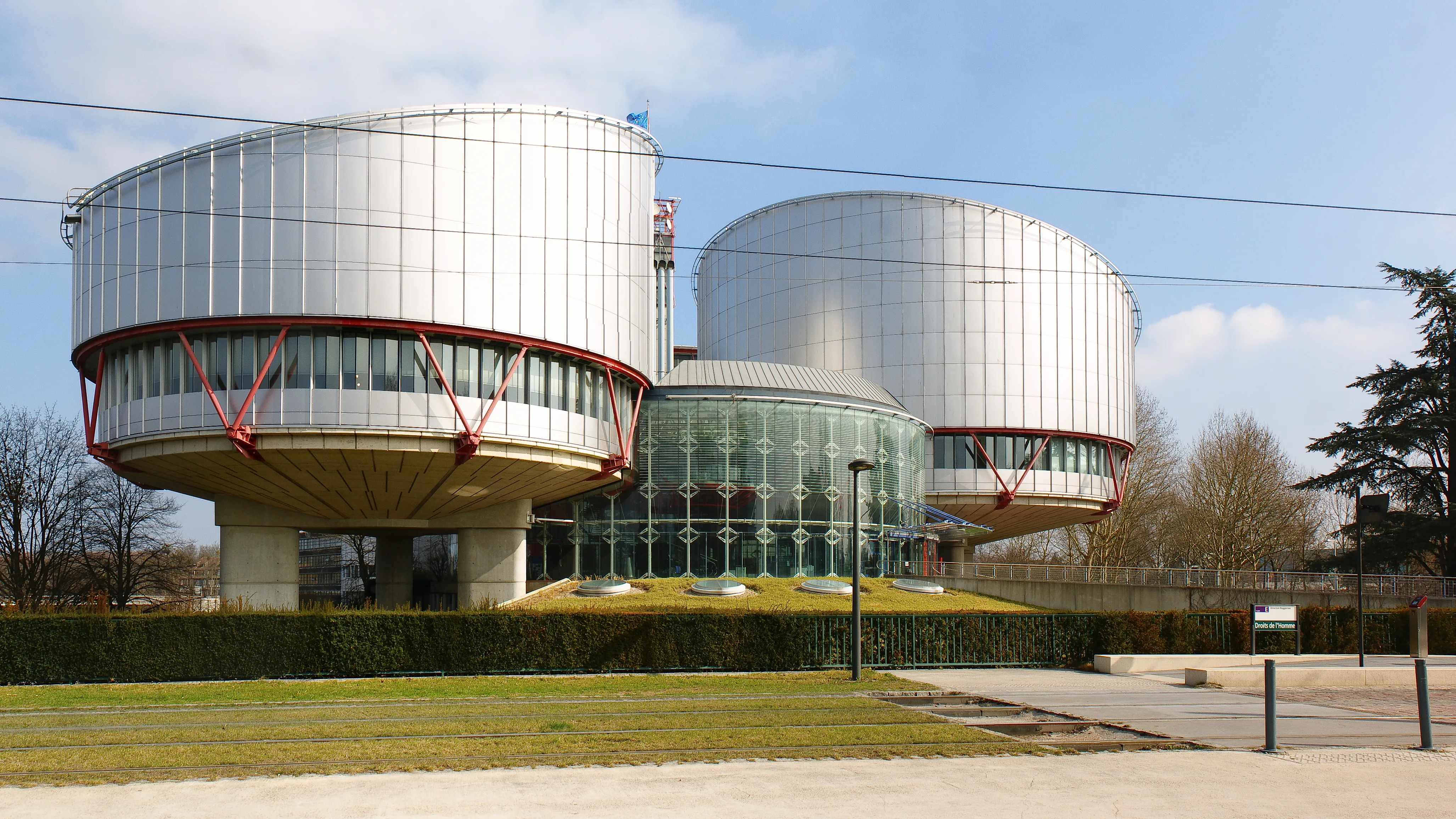 The European Court of Human Rights in Strasbourg, France?w=200&h=150