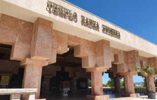 The Radha Krishna Temple outside of Lisbon held one-hour tours for WYD pilgrims to learn more about what Hindus believe. Photo credit: Hannah Brockhaus/CNA
