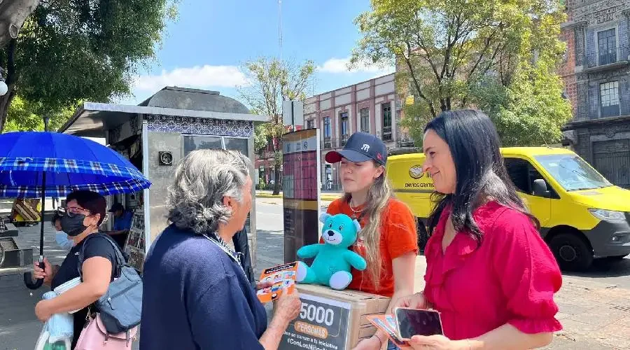 State congresswoman Mónica Rodríguez Della Vecchia (right) of Puebla, Mexico, takes to the streets March 29, 2023, to raise awareness on her #ConLosNiñosNo (Not with children) campaign promoting her bill that seeks to prohibit sex changes in minors and punish those who force children or adolescents to undergo such procedures.?w=200&h=150