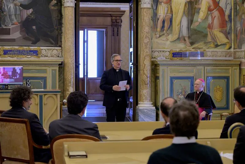 Father Dario E. Viganò, president of the MAC Foundation, shares about the foundation in a May 2, 2023, presentation at the Vatican’ Apostolic Library?w=200&h=150