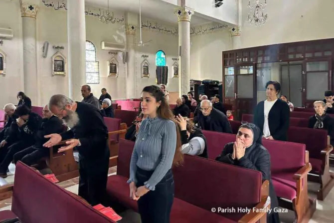 Celebration of Mass at Holy Family Parish in Gaza. Credit: ACN & Holy Family Parish