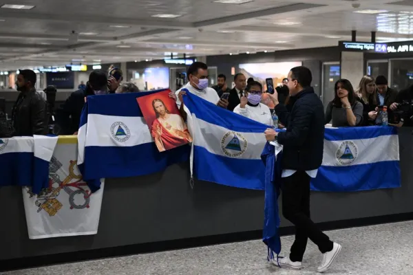 Activists and supporters wait for the arrival of political prisoners from Nicaragua at Dulles International Airport in Dulles, Virginia, on Feb. 9, 2023, after they were released by the Nicaraguan government. More than 200 detained members of Nicaragua's opposition were set to arrive in the U.S. after being freed by authorities, family members and opposition figures said. Photo by ANDREW CABALLERO-REYNOLDS/AFP via Getty Images