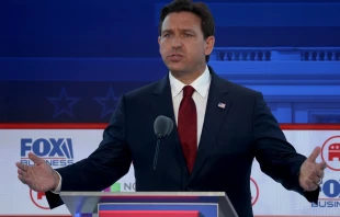 Republican presidential candidate Florida Gov. Ron DeSantis delivers remarks during the FOX Business Republican Primary Debate at the Ronald Reagan Presidential Library on Sept. 27, 2023, in Simi Valley, California. Credit: Justin Sullivan/Getty Images