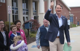 Virginia Gov. Glenn Youngkin greets voters at Haymarket Elementary School Nov. 7, 2023, in Haymarket, Virginia. Credit: Win McNamee/Getty Images