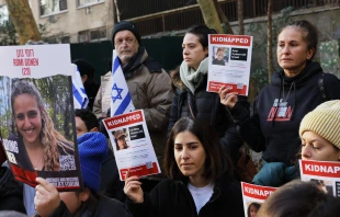 People attend a rally for the release of the hostages kidnapped by Hamas at Dag Hammarskjold Plaza near the U.N. headquarters on Jan. 12, 2024, in New York City. Credit: Michael M. Santiago/Getty Images