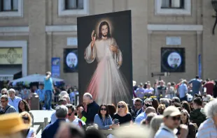 The Divine Mercy image is displayed at St. Peter's Square before Pope Francis Regina Caeli prayer on April 7, 2024. Credit: ALBERTO PIZZOLI/AFP via Getty Images