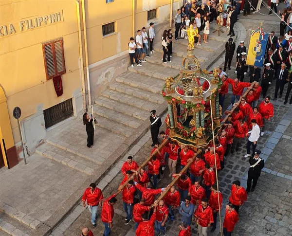 The procession for the Exaltation of the Holy Cross winds through the main streets of Montemaggiore Belsito. Credit: Hannah Brockhaus/CNA