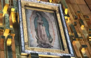 The Virgin of Guadalupe in Guadalupe Basilica in Mexico City. Photo credit: David Ramos / ACI Prensa