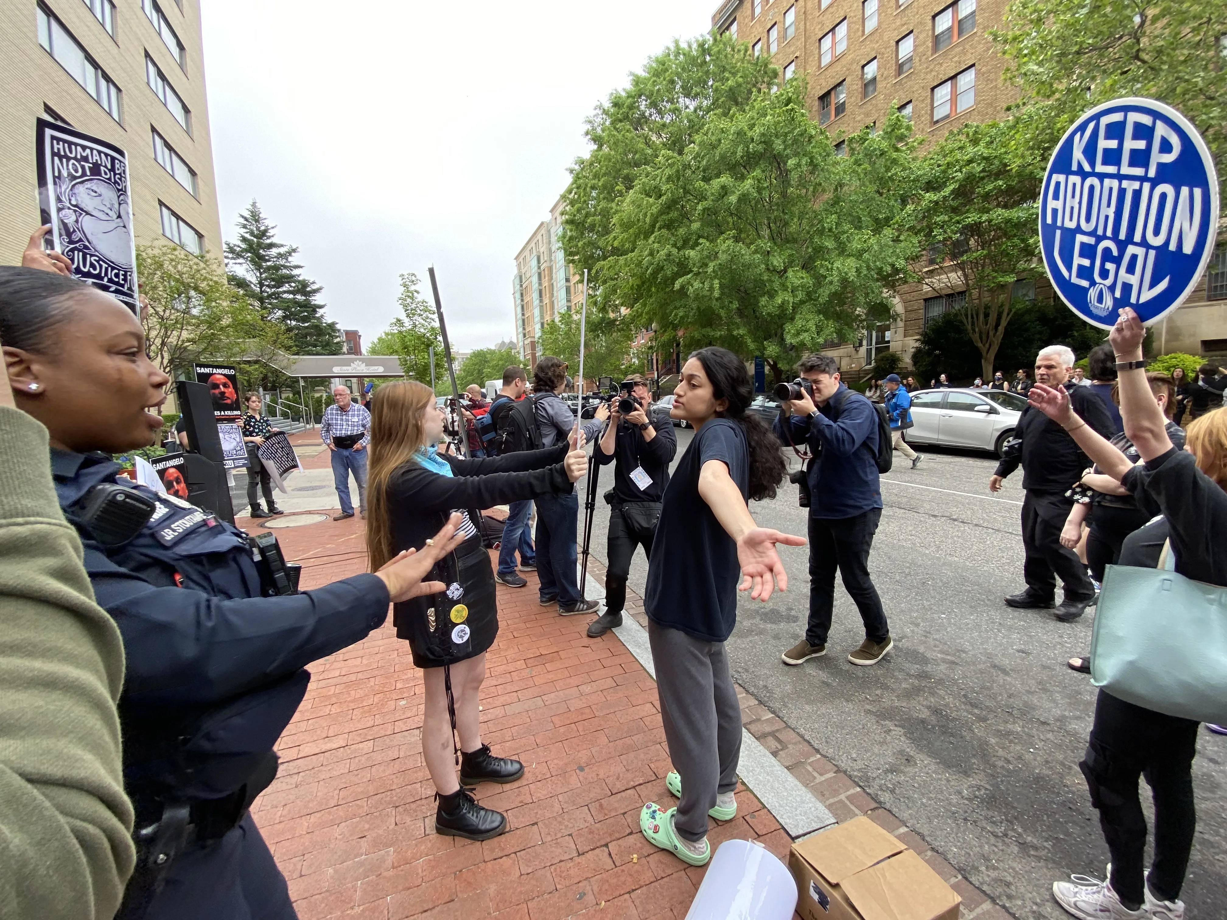 Supporters of abortion rights confront PAAU activists outside of Washington Surgi-Clinic in Washington, D.C., May 4, 2022.?w=200&h=150