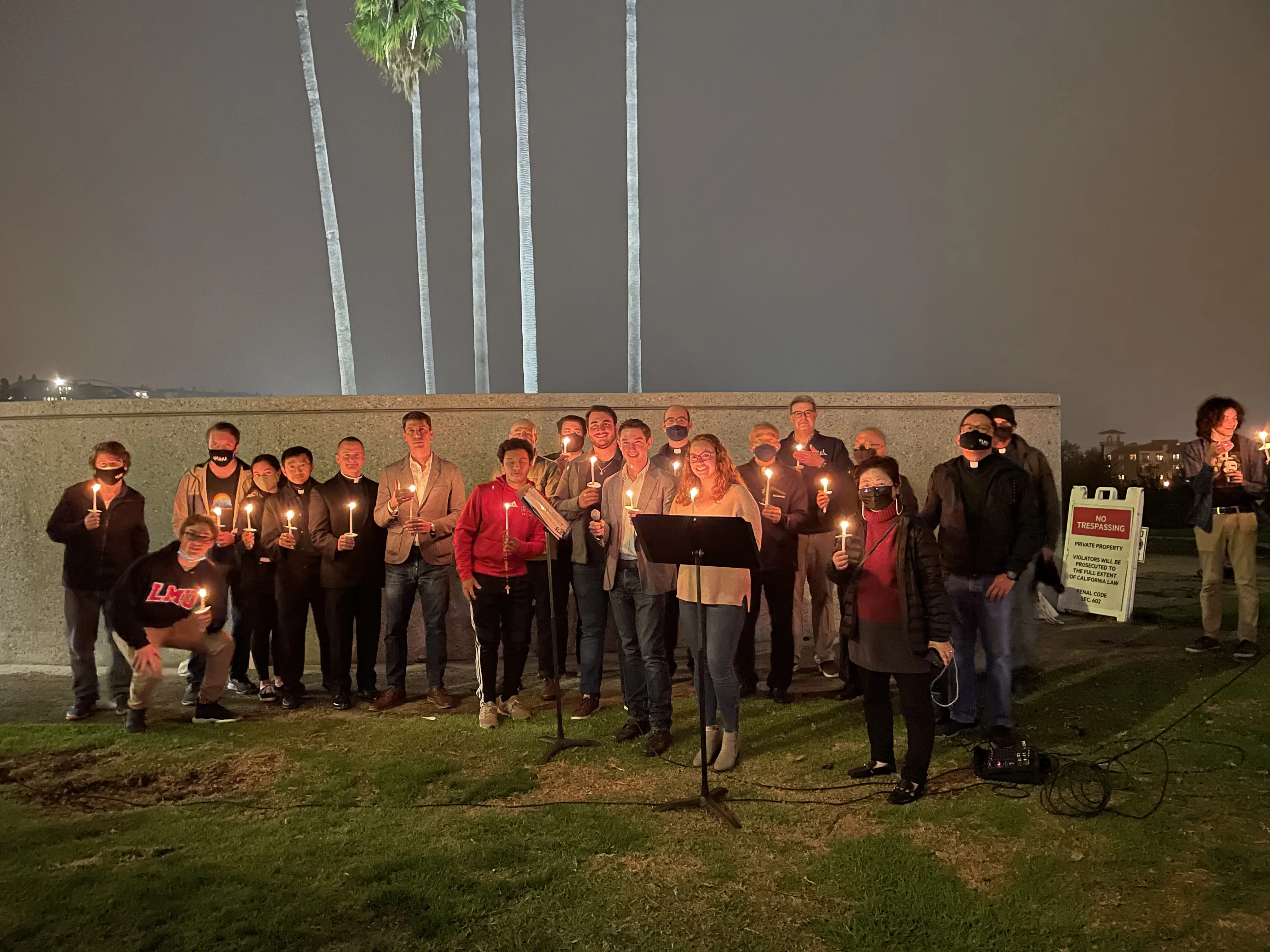 Students, Jesuits, and faculty taking part in the rosary rally held on LMU's campus in response to the university's refusal to cancel the Women in Politics club's Planned Parenthood fundraiser.?w=200&h=150