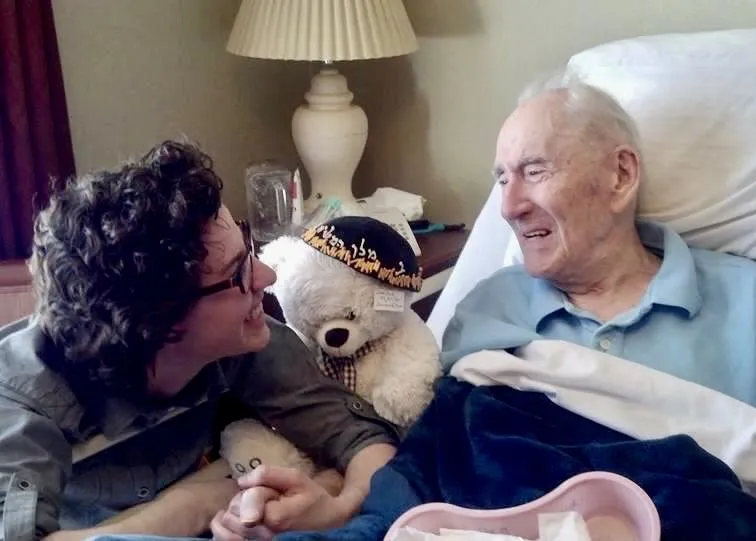 Amanda Achtman's last photo with her grandfather, Joseph Achtman.?w=200&h=150