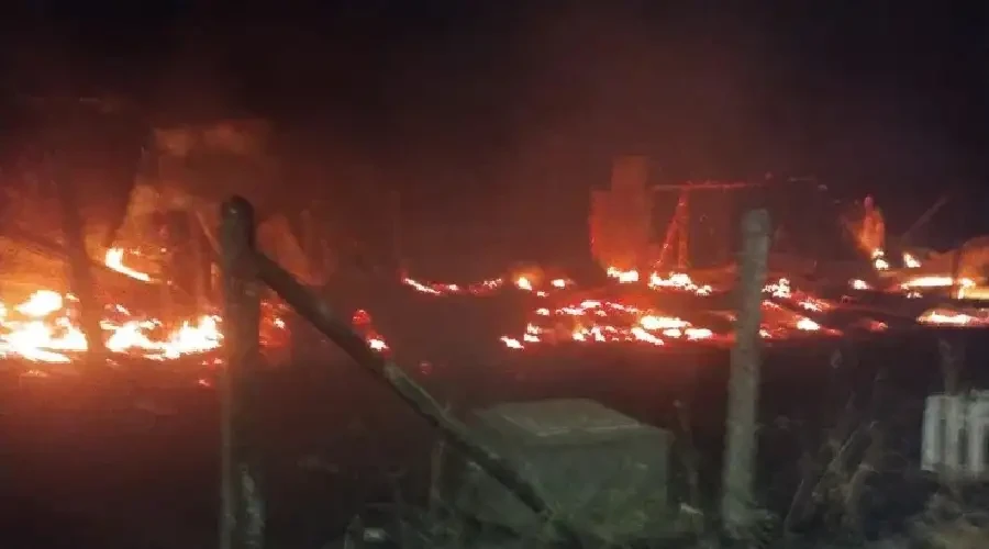 Fire in the Sacred Heart of Jesus Chapel belonging to St. Francis of Assisi Parish in the village of Selva Oscura, Chile, March 13, 2023.?w=200&h=150