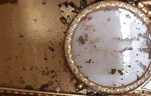 Consecrated host found intact. Courtesy of the Archbishop of Madrid.