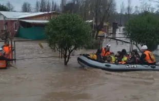 Caritas Chile has launched a campaign in support of those affected by recent floods in the central-southern areas of the country. Credit: Carabineros de Chile