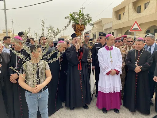 Patriarch Joseph III Younan of Antioch leads a Palm Sunday processing in Qaraqosh, Iraq, on April 10, 2022. Bashar Yameel Hanna/CNA
