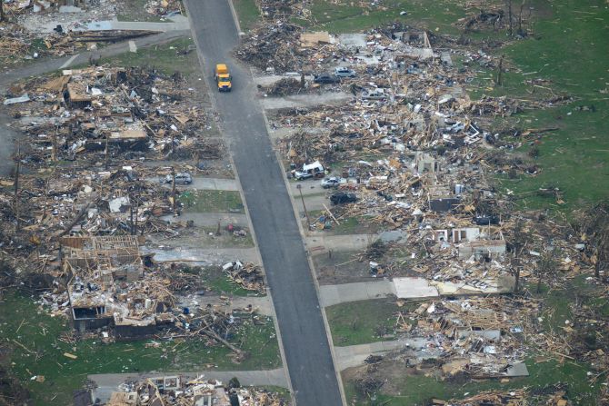 Damage in Joplin, Mo., several days after the 2011 tornado. Credit: Bob Webster via Flickr (CC BY 2.0).