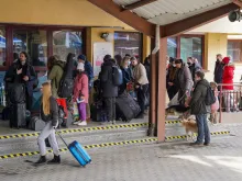 Refugees from Ukraine arrive at Przemyśl Główny train station in Poland