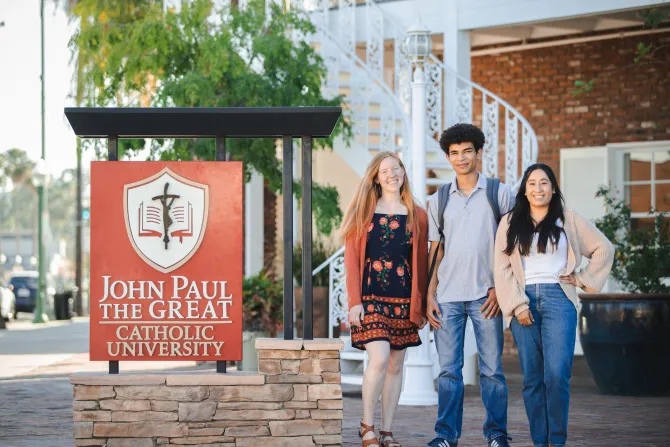 John Paul the Great University