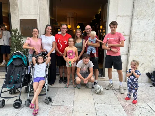 Catholic family of 10 returns home after pilgrimage to World Youth Day and Spain