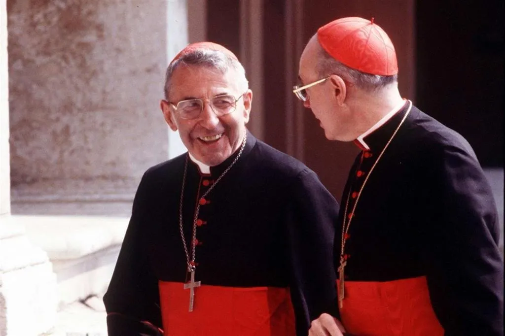 Cardinal Albino Luciani, Patriarch of Venice, visits with a fellow cardinal?w=200&h=150