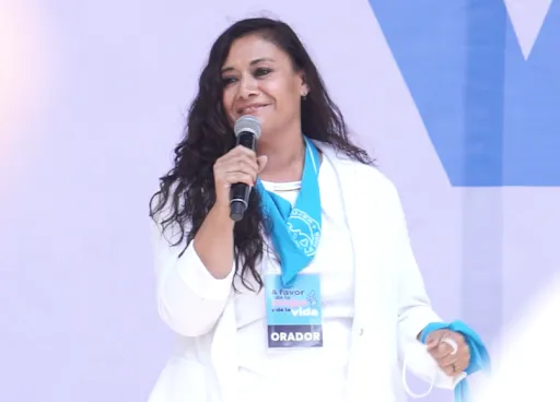 Hispanic pro-life advocate Mayra Rodriguez speaks to a crowd of over 300,000 during Mexico’s “March for Women and Life,” on Oct. 3 2021.?w=200&h=150