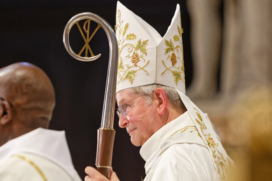 Archbishop Laurent Ulrich is installed as archbishop of Paris in the Church of Saint-Sulpice on May 23, 2022.?w=200&h=150