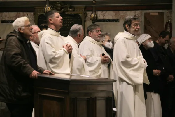 Mass for Pope Emeritus Benedict XVI at the Basilica of St. John Lateran, Dec. 30, 2022. Alan Köppschall / EWTN Vatican