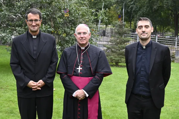 Left to right: Bishop-elect Raimo Ramón Goyarrola Belda of Helsinki; apostolic nuncio to the Nordic countries, Archbishop Julio Murat; and Father Marco Pasinato, who served as administrator of the diocese since 2019. Credit: Catholic Information Centre, Diocese of Helsinki