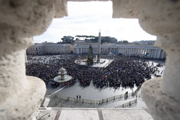 St. Peter's Square during Pope Francis' Angelus message on Dec. 18, 2022. Vatican Media.