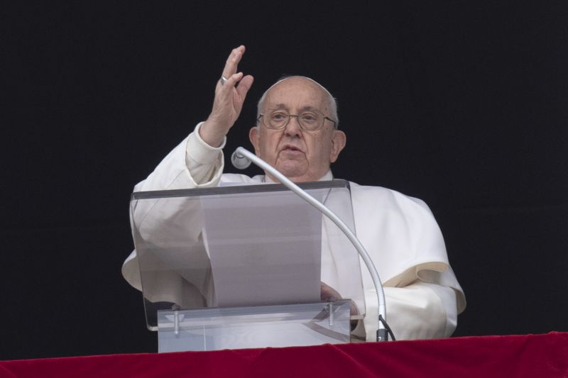 Pope Francis: After 2,000 years the persecution of Christians continues