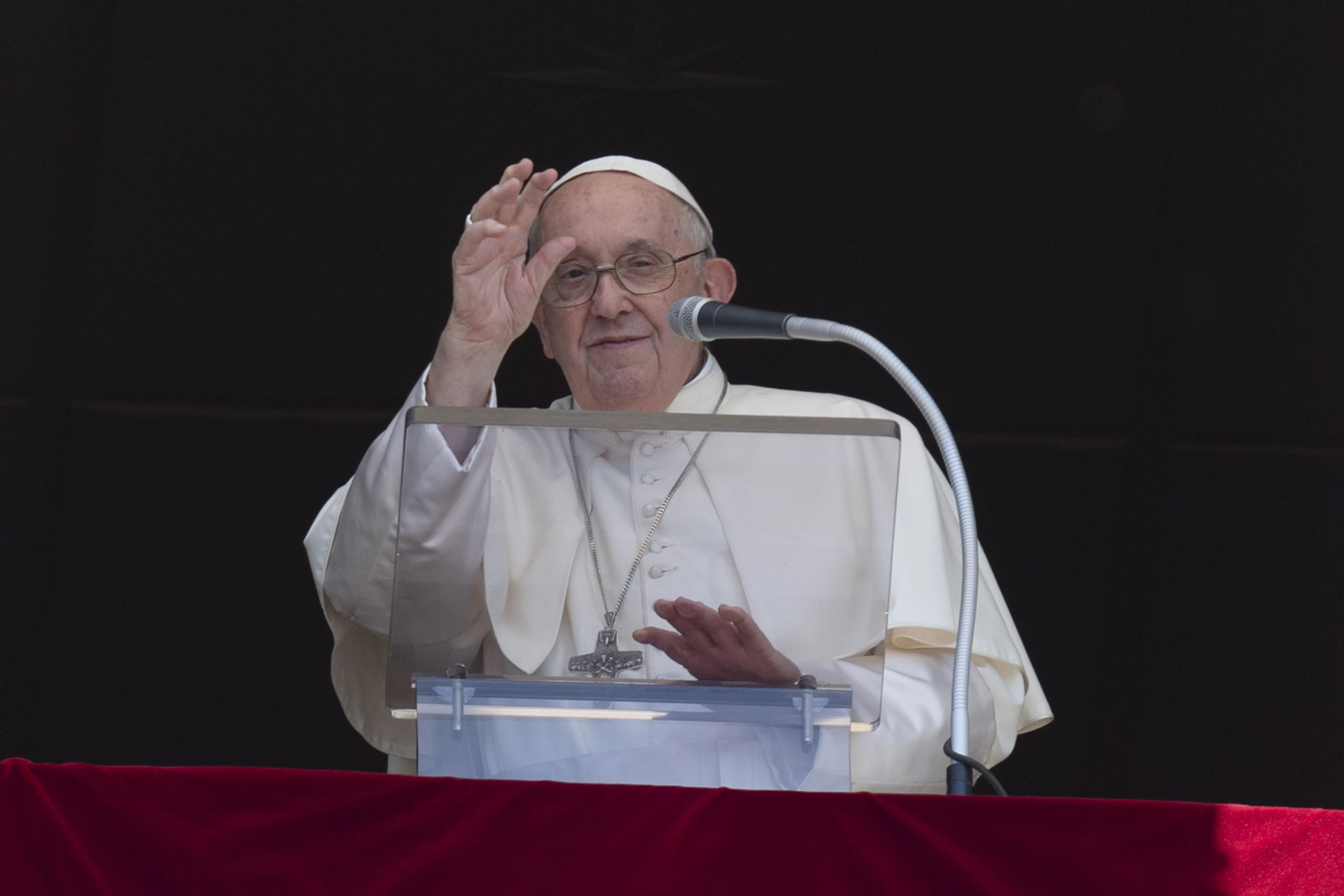 Pope Francis waves to the crowd in St. Peter's Square during his Angelus address on June 25, 2023.?w=200&h=150