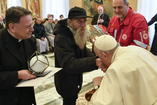 Pope Francis presented Gian Piero, a homeless who is known to give part of the alms that he receives to others, with the Mother Teresa Award on Dec. 17, 2022.