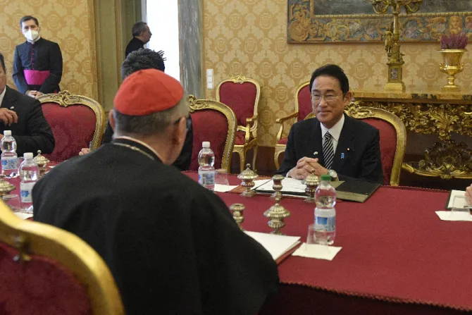 Japanese Prime Minister Fumio Kishida meets Vatican Secretary of State Cardinal Pietro Parolin, May 4, 2022