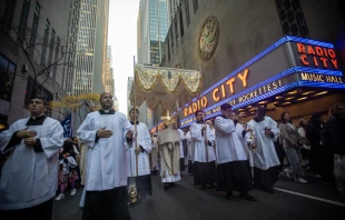 A Eucharistic procession sponsored by the Napa Institute passes by Radio City Music Hall in New York City on Oct. 15, 2024. Credit: Jeffrey Bruno