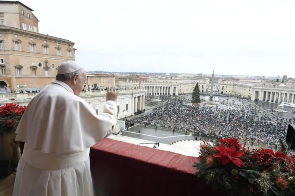 Pope Francis gives his Christmas ‘Urbi et Orbi’ blessing Dec. 25, 2021.?w=200&h=150