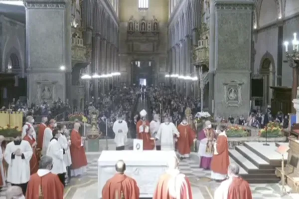 Screenshot from Chiesa di Napoli YouTube channel.