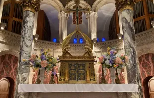 The altar and tabernacle of Corpus Christi Priory in Springfield, Illinois. Diocese of Springfield