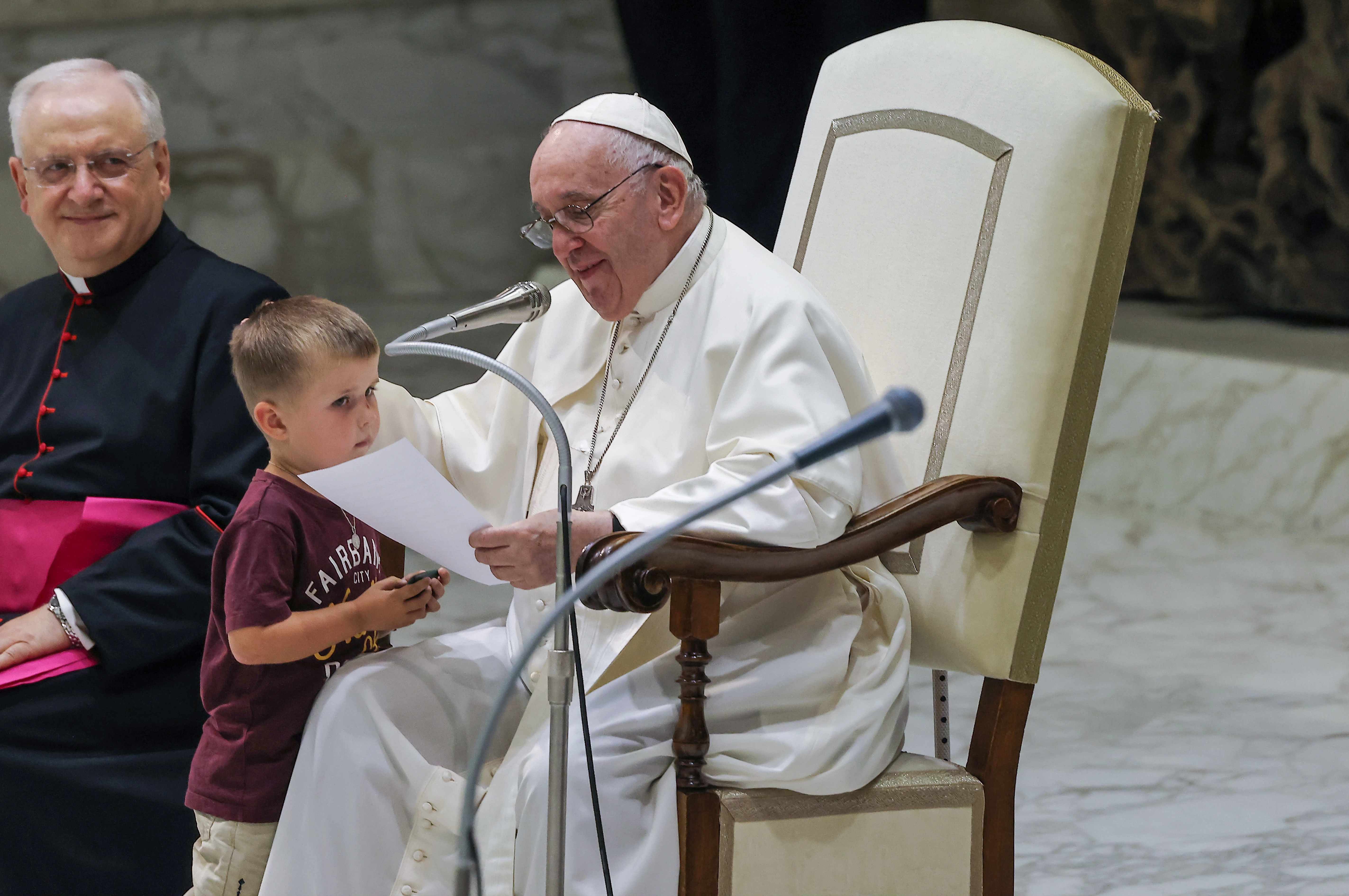 Pope Francis with a surprise visitor on stage at the General Audience in the Vatican on Aug. 17, 2022?w=200&h=150