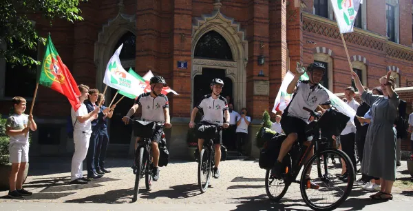 The trio of cyclists from Poland, made up of Father Marcin Napora (front) and young laypeople Bartłomiej Michlec and Marcin Kidon. Photo courtesy of Archdiocese of Krakow