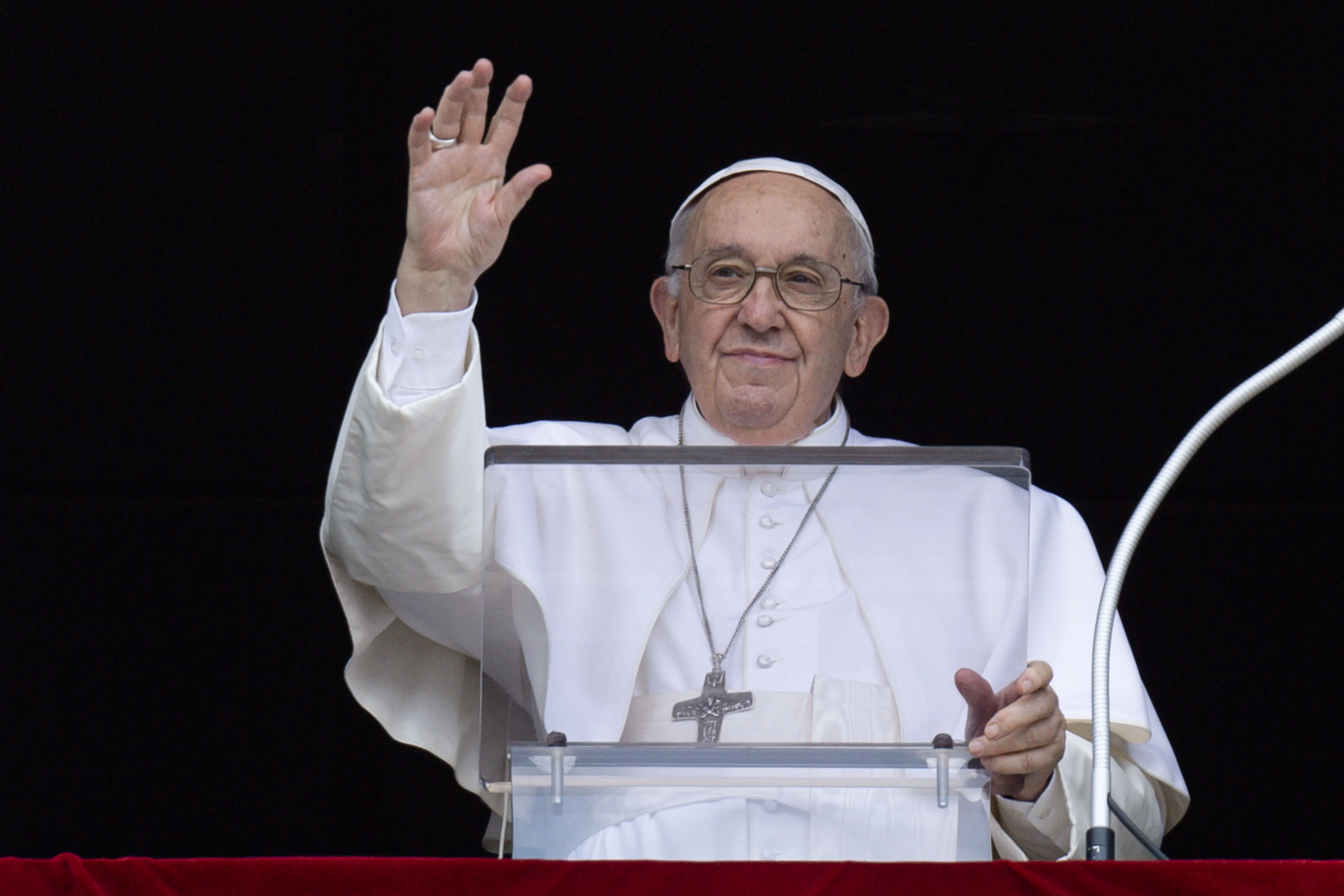 Pope Francis waves to crowds gathered in St. Peter's Square on June 19, 2022, on Corpus Christi Sunday.?w=200&h=150