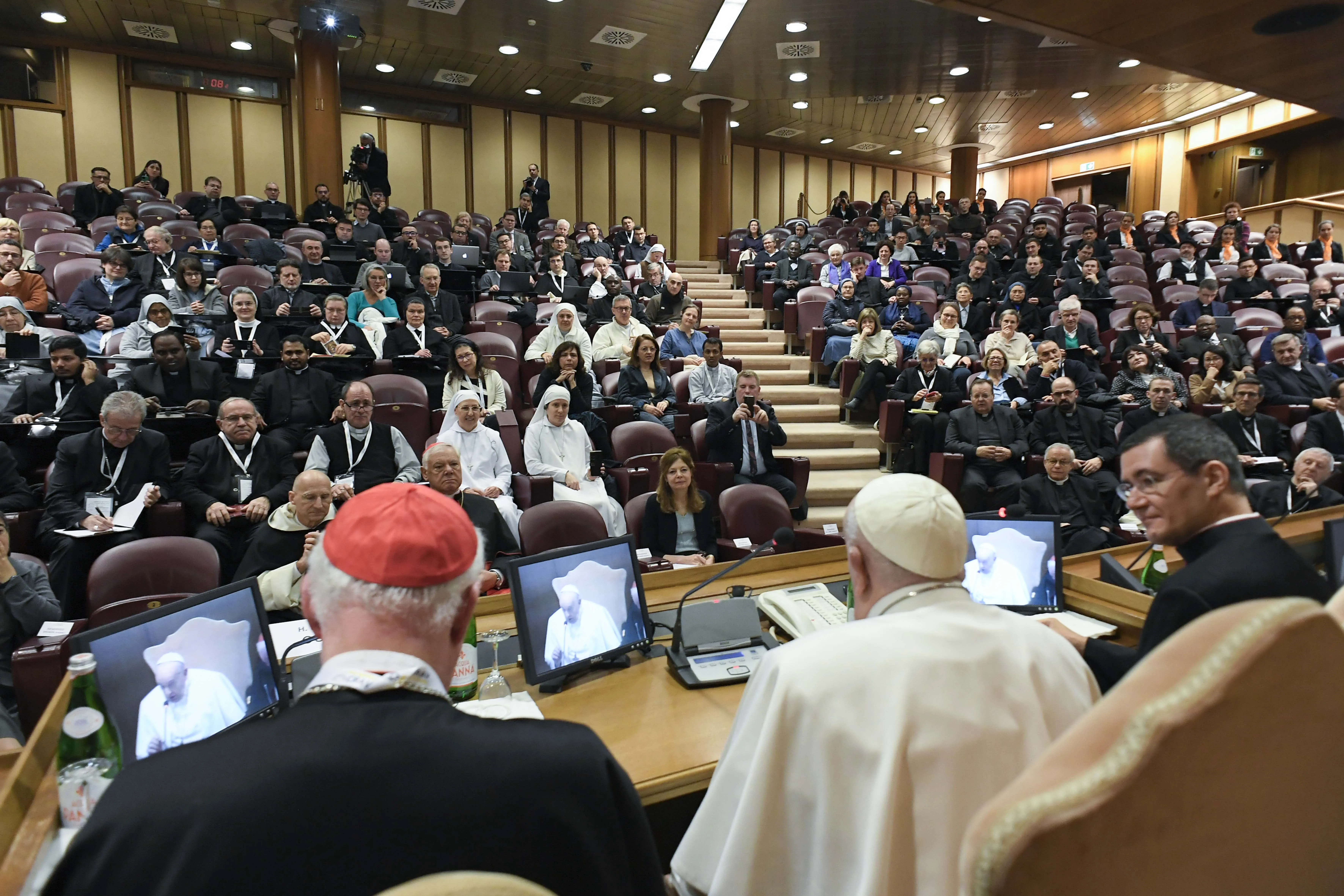 Pope Francis meets with members of the French-based academic organization Research and Anthropology of Vocations Institute on March 1, 2024, at the Vatican.?w=200&h=150