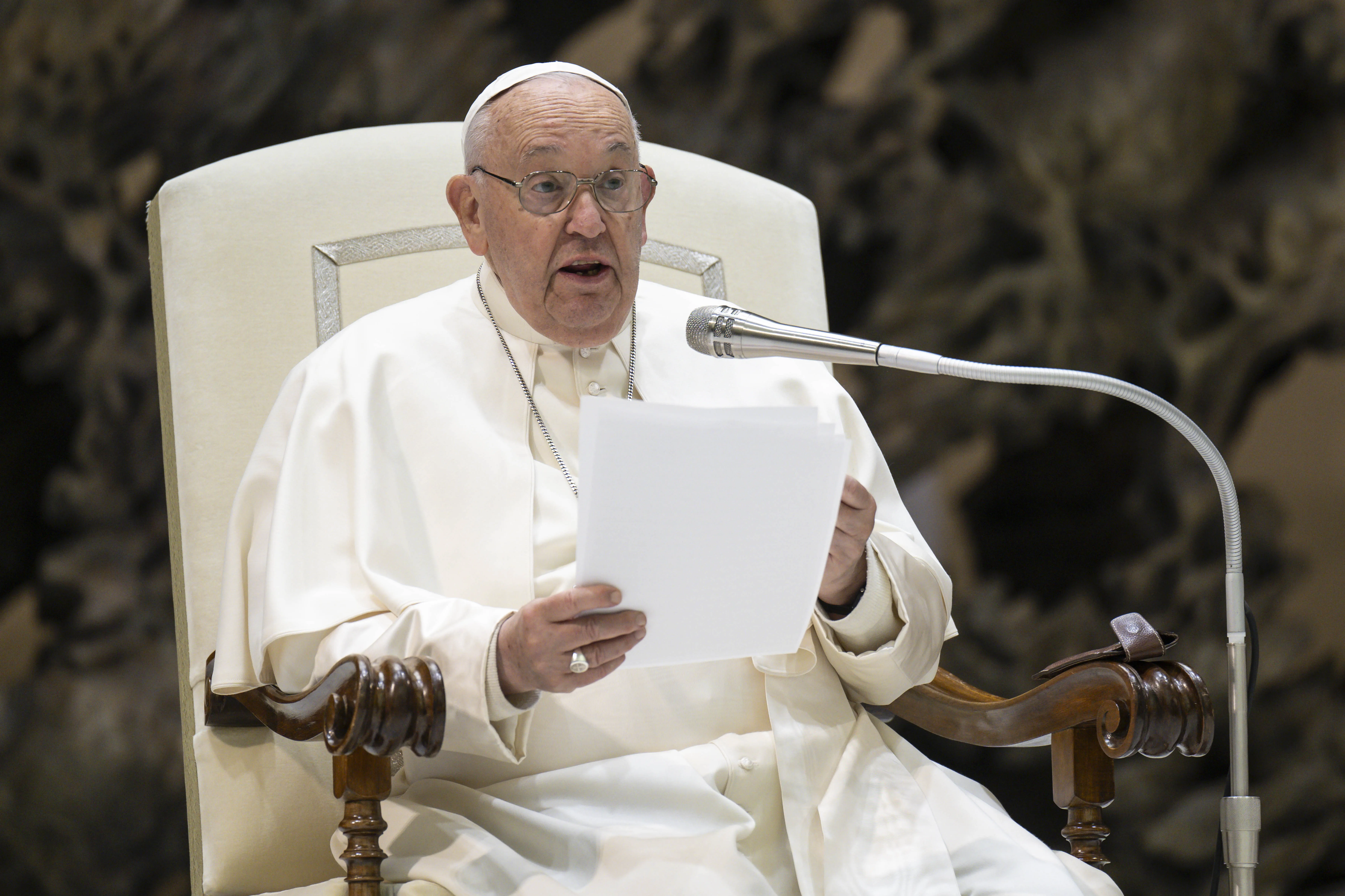Pope Francis: We need to ‘welcome God into our daily lives’ and pray for ‘real peace’