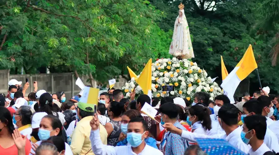 A brief procession of the Virgin of Fatima in the atrium of the Cathedral of Managua, Nicaragua, was held on Saturday, Aug. 13, 2022, to close a Marian congress. A larger procession was scheduled but prohibited by the regime of President Daniel Ortega.?w=200&h=150