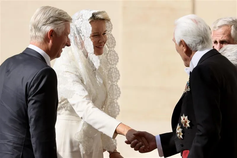 Queen Mathilde of Belgium is one of only a few women in the world who can wear white, rather than the customary black, when meeting the pope for an official private audience at the Vatican. She arrived at the Vatican’s Apostolic Palace with her husband, King Philippe of the Belgians, on Sept. 14, 2023, wearing a white mantilla veil and a white dress.?w=200&h=150