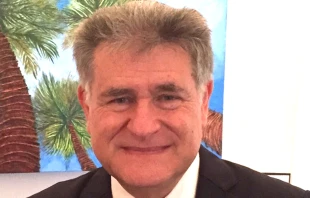 Rabbi Abraham Skorka, pictured in 2015. Bob Watts via Wikimedia (CC BY 2.0).