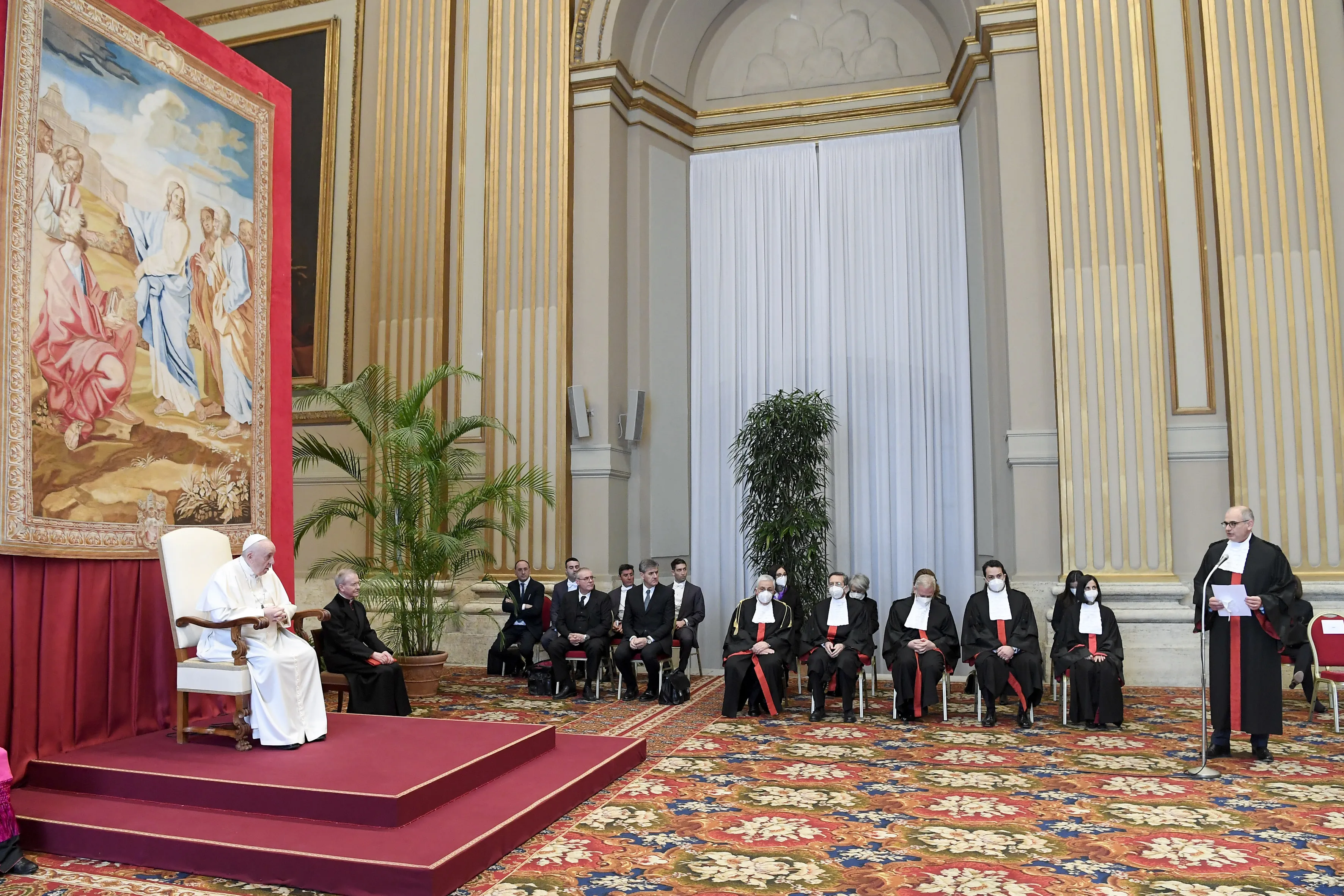 Alessandro Diddi addresses Pope Francis during the opening of the Vatican City State court's 93rd judicial year on March 12, 2022.?w=200&h=150
