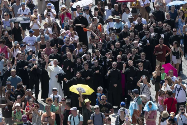 Seminarians and faculty from the Pontifical North American College, a seminary for U.S. seminarians in Rome, wave and clap at Pope Francis' greeting after the Angelus on Aug. 20, 2023. Vatican Media.