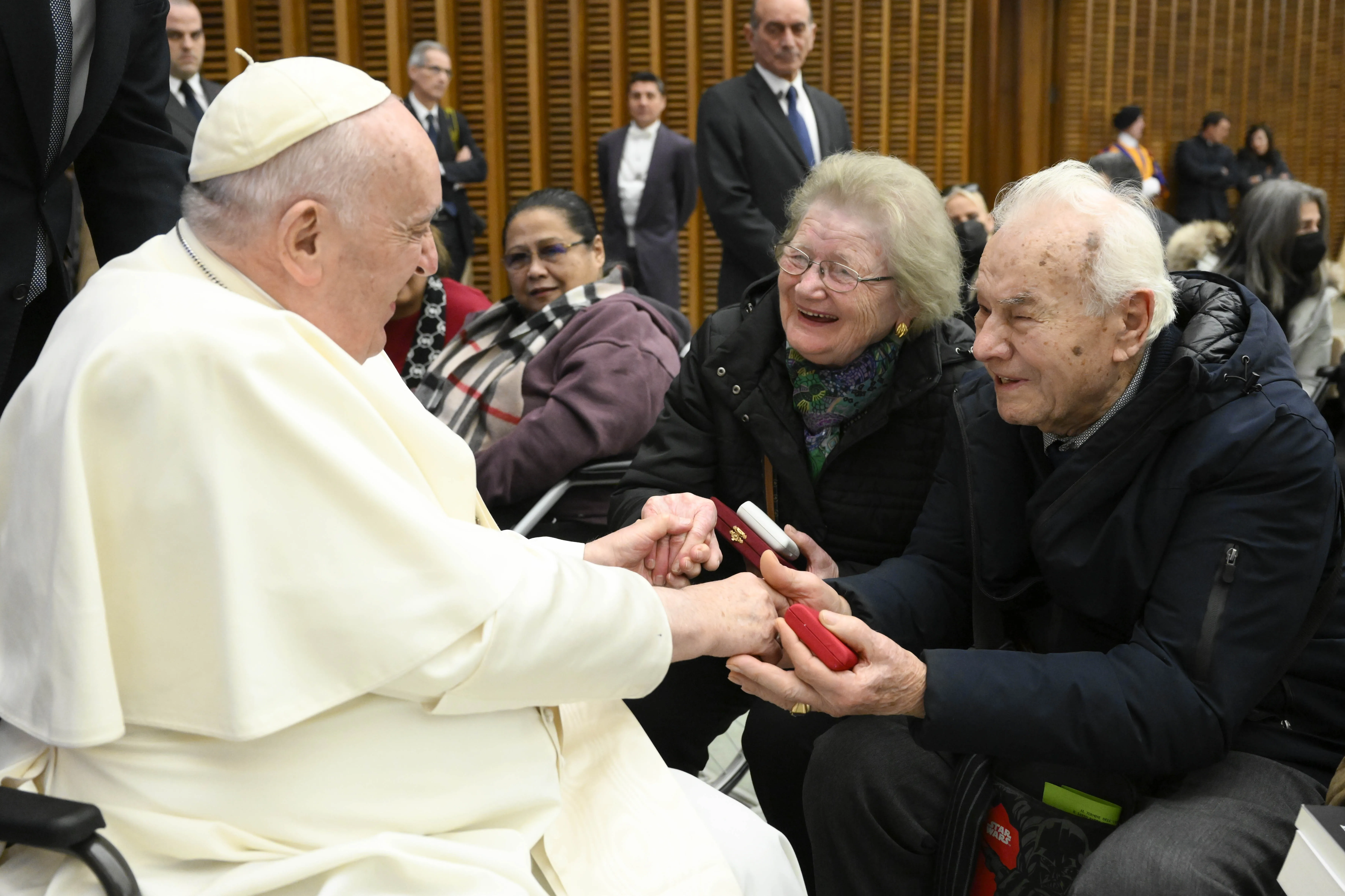 Pope Francis greets an elderly couple at his general audience on Jan. 11, 2023.?w=200&h=150
