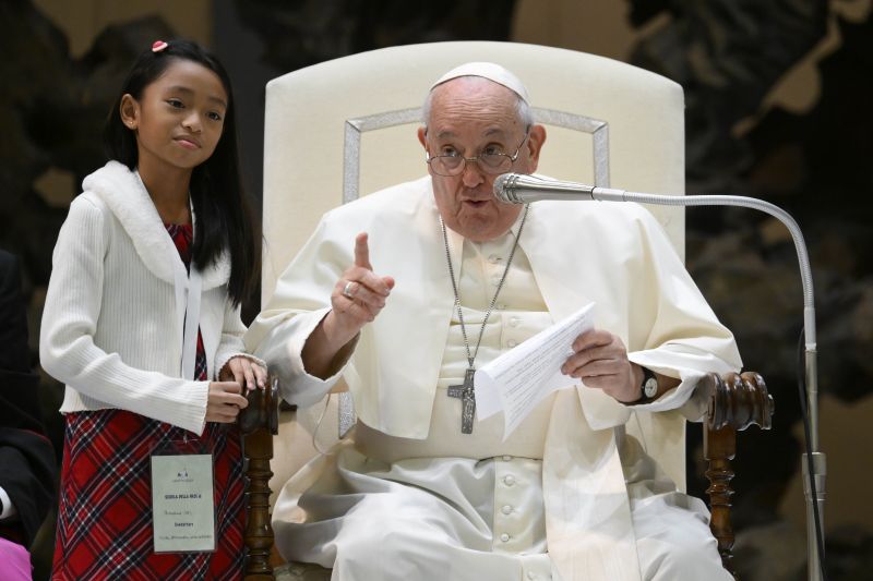 Pope Francis to young people: ‘Christ is alive and he wants you to be alive!’