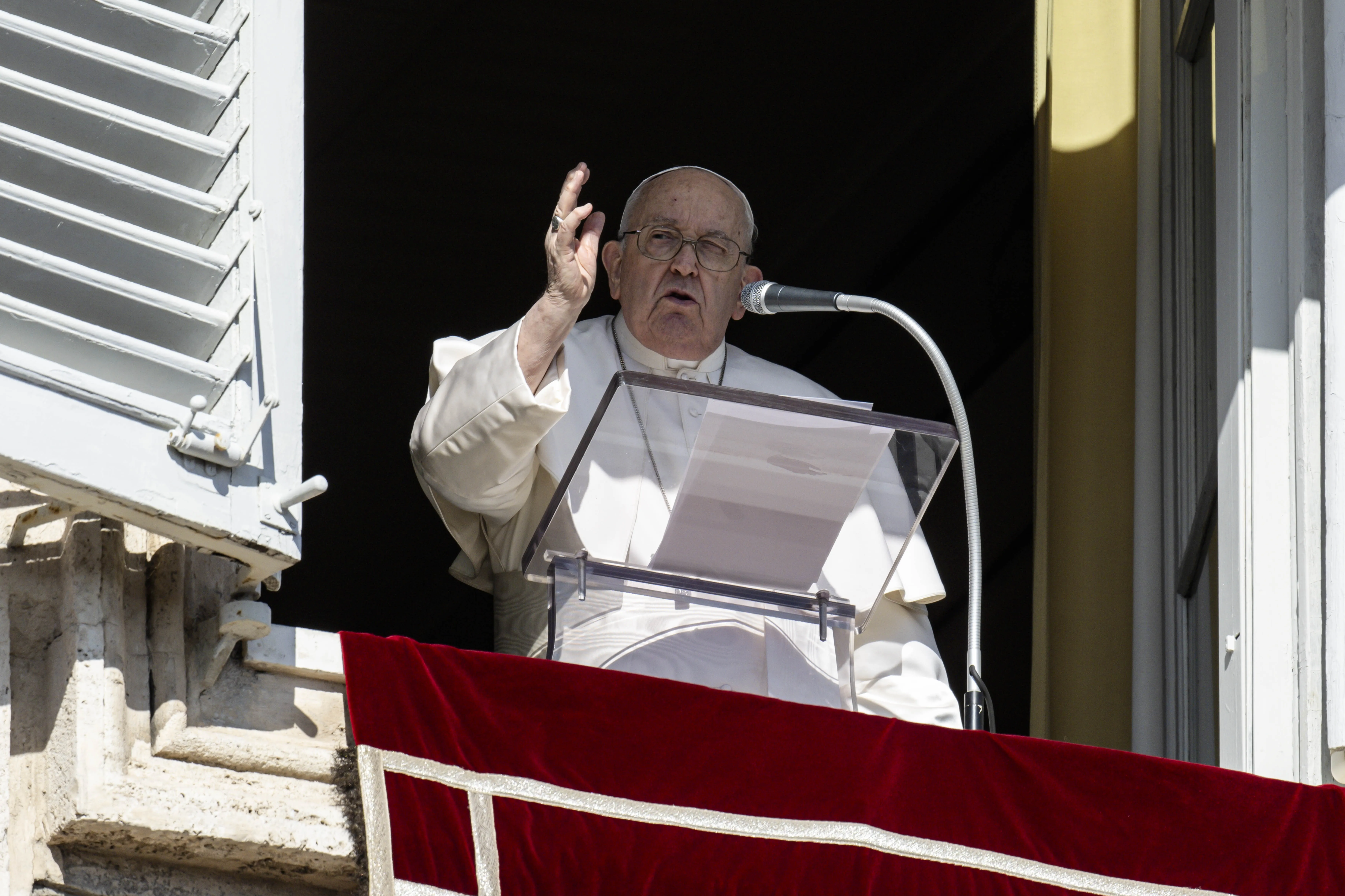 Pope Francis delivers his Sunday Angelus address at St. Peter's on Feb. 4, 2024.?w=200&h=150